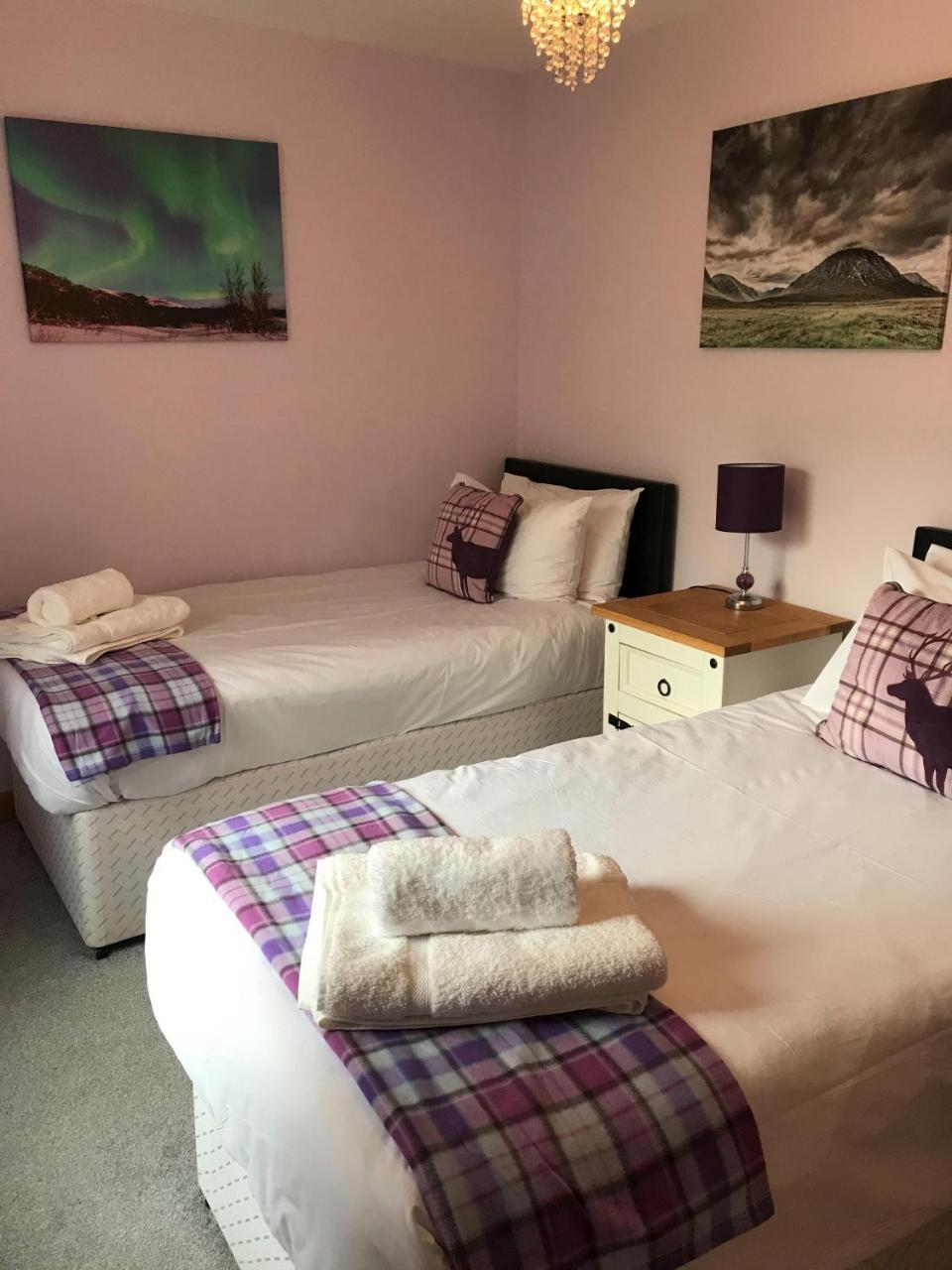 Glenlochy Nevis Bridge Apartments Fort William Exterior photo
